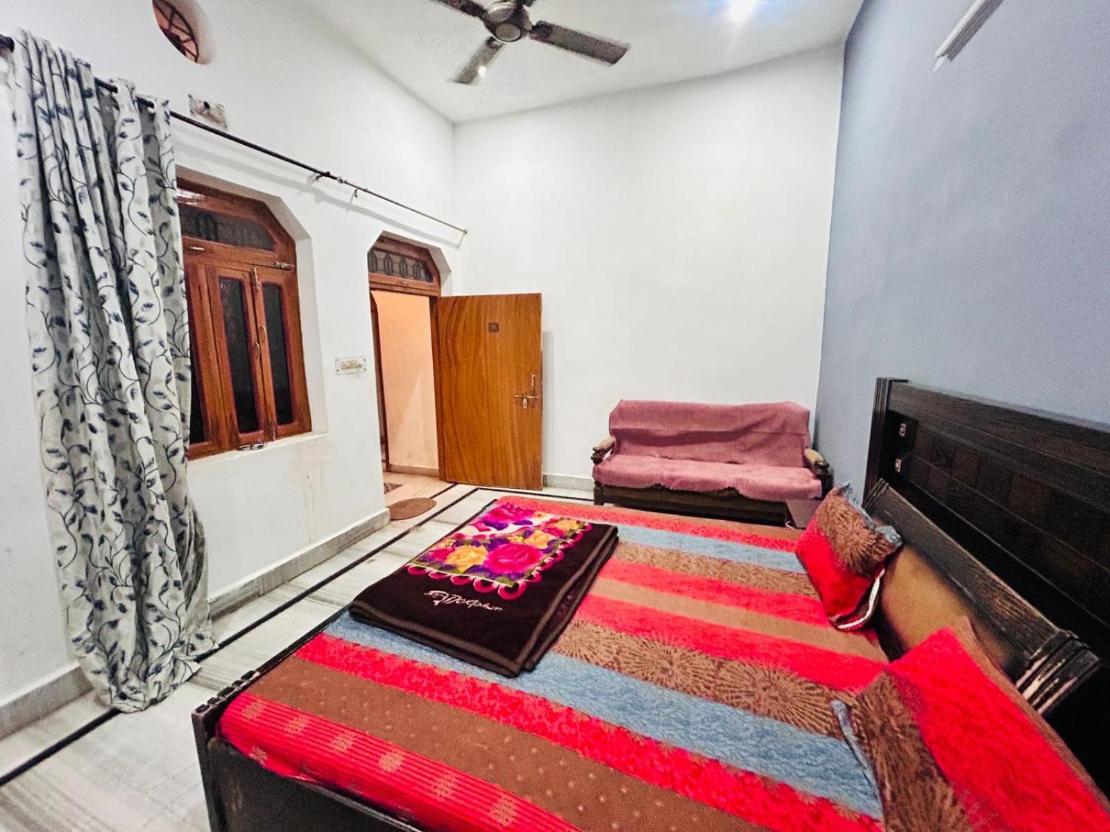 Agrawal Inn Guest House Mathura Exterior foto